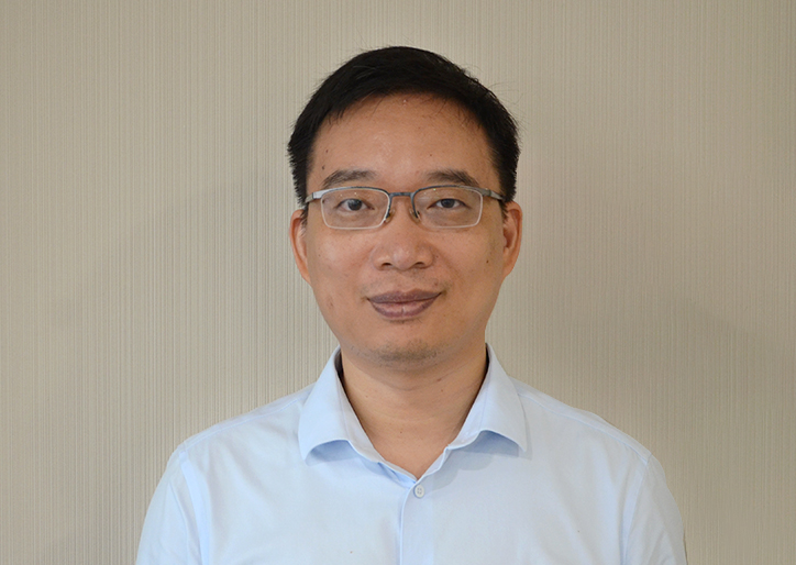 Professor Lu Wei