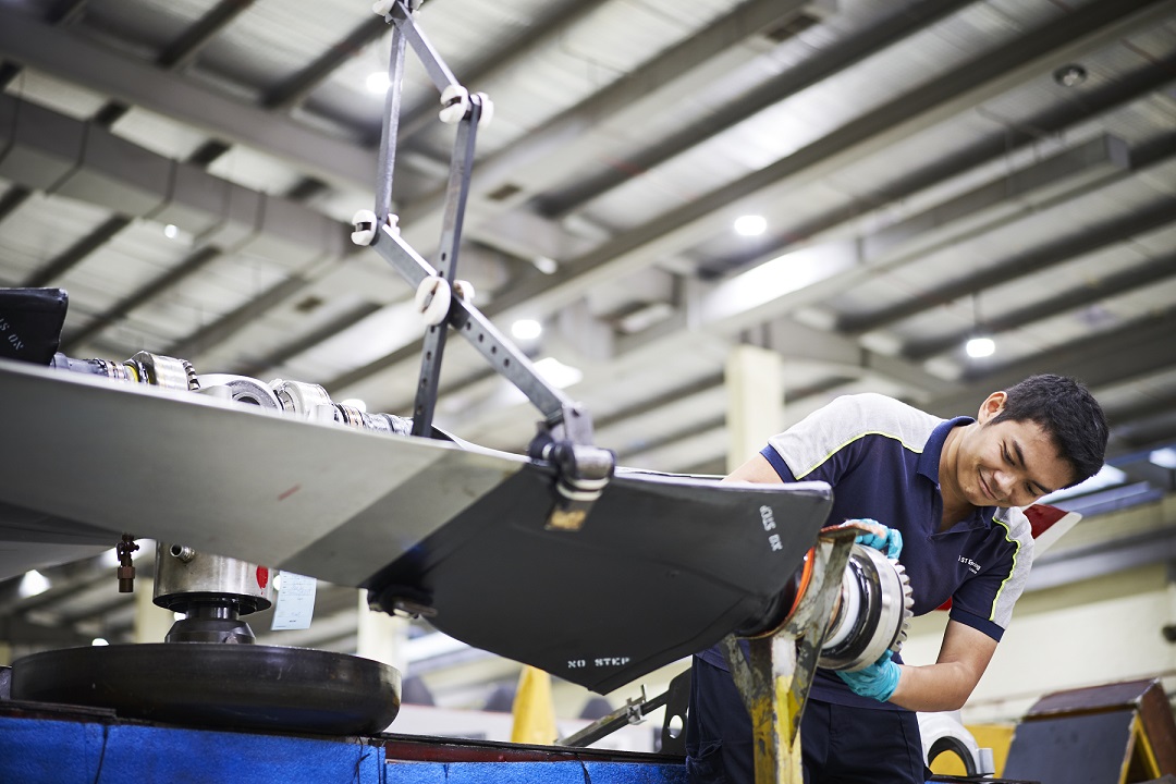 <p style="color: #ec1c24; font-size: 16px;">Air</p>
<p>C-130 Centre of Excellence</p>