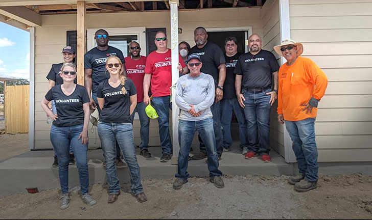 <p>Hands for homes</p>